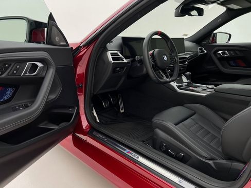 Used 2025 BMW M2 Base w/ Lighting Package image 11