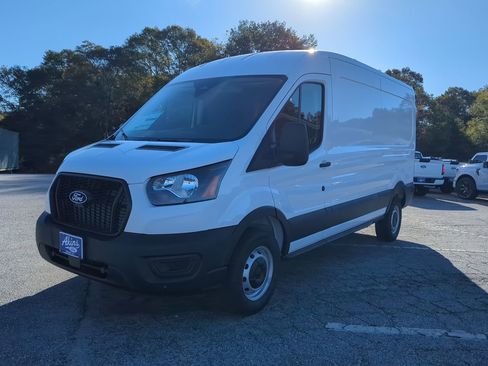 New 2026 Ford Transit 250 XL image 6