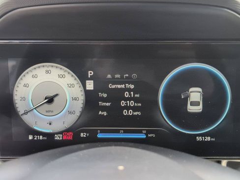 Used 2024 Hyundai Elantra Limited FWD image 28