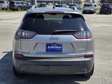 Used 2019 Jeep Cherokee Latitude w/ Popular Appearance Group image 3