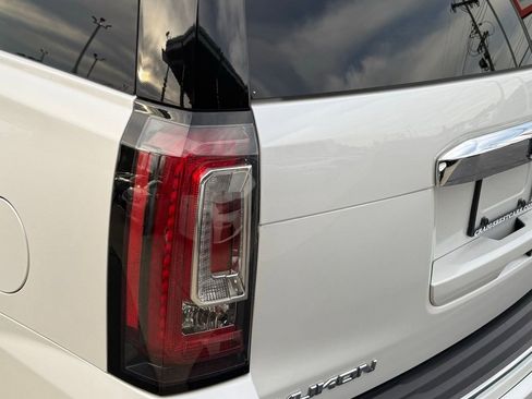 Used 2019 GMC Yukon Denali image 13