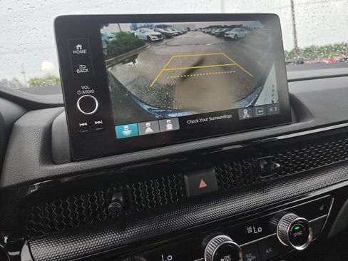Used 2025 Honda CR-V EX-L image 11