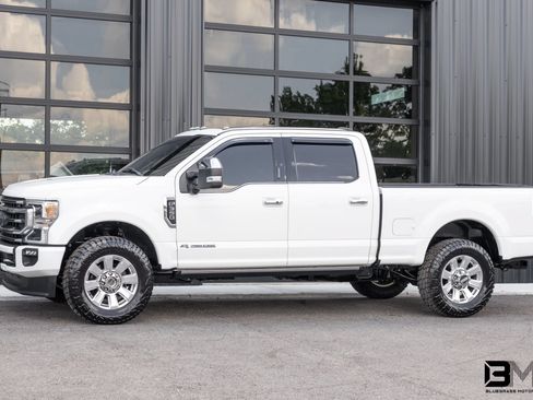 Used 2021 Ford F350 Platinum AWD/4WD image 3