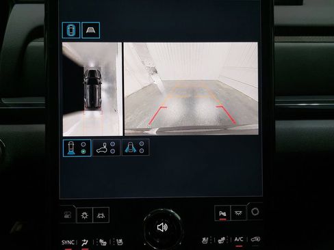 New 2026 GMC Terrain AT4 AWD/4WD image 25