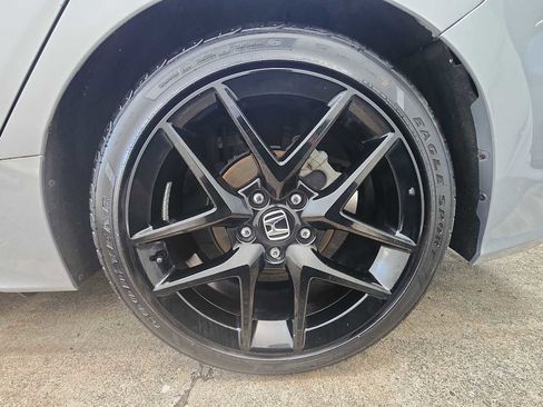 Used 2024 Honda Civic Sport image 10