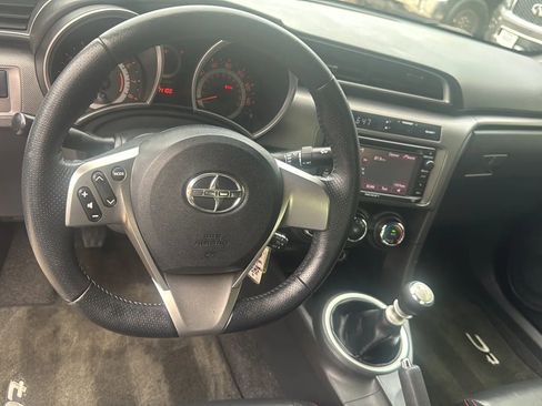 Used 2015 Scion tC FWD image 15