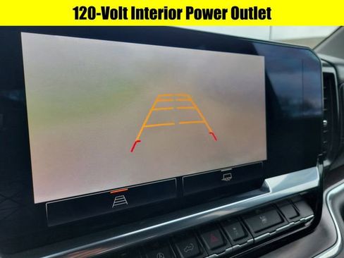 Used 2024 GMC Sierra 1500 SLT image 15