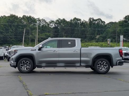 Used 2024 GMC Sierra 1500 SLT w/ SLT Premium Plus Package AWD/4WD image 2