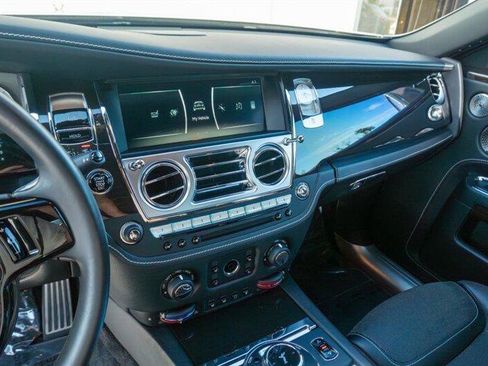 Used 2019 Rolls-Royce Ghost image 70