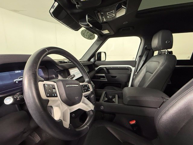 Used 2023 Land Rover Defender 110 S AWD/4WD image 5