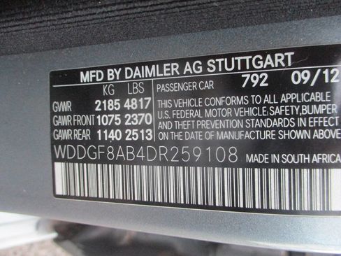 Used 2013 Mercedes-Benz C 300 4MATIC Sedan image 16