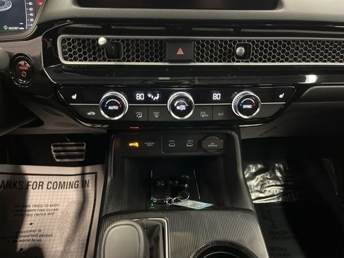 Used 2025 Honda Civic Sport Touring image 25