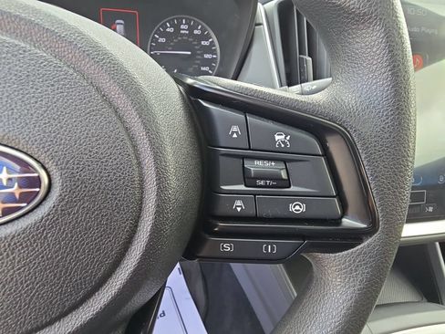 Used 2024 Subaru Crosstrek 2.0i Premium AWD/4WD image 15