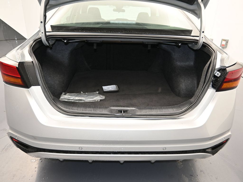 Certified 2025 Nissan Altima 2.5 SV FWD image 24