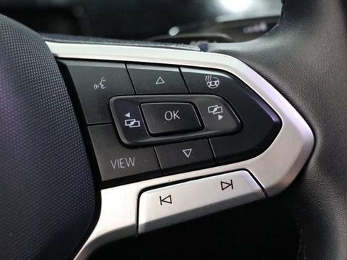 Used 2024 Volkswagen Atlas Peak Edition SE AWD/4WD image 24