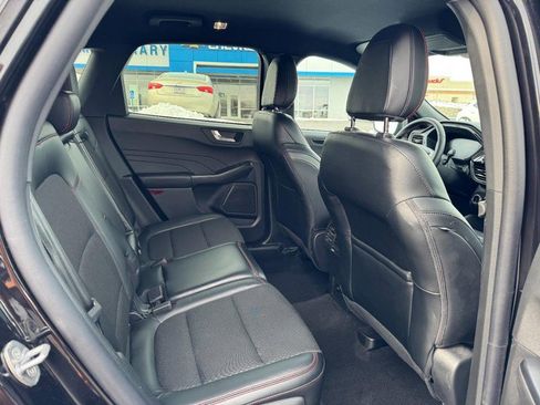 Used 2025 Ford Escape ST-Line image 10