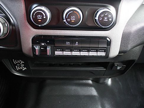 Used 2023 RAM 2500 Tradesman RWD image 37