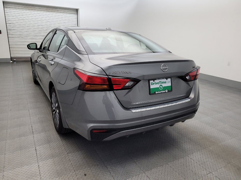 Used 2023 Nissan Altima 2.5 SV FWD image 5