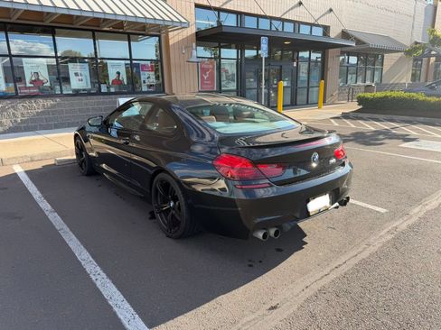 Used 2015 BMW M6 Coupe RWD image 7