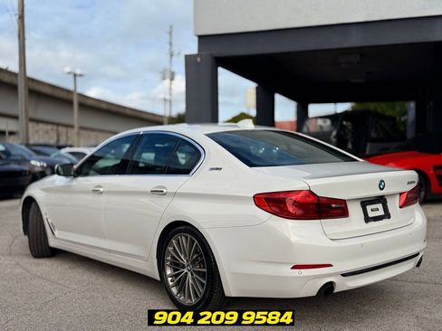 Used 2018 BMW 530e RWD image 5