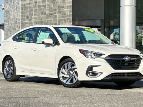 Used 2025 Subaru Legacy Limited image 2