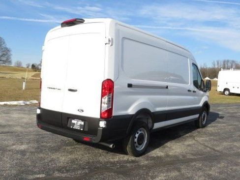 New 2026 Ford Transit 250 148 Medium Roof w/ Load Area Protection Package image 4