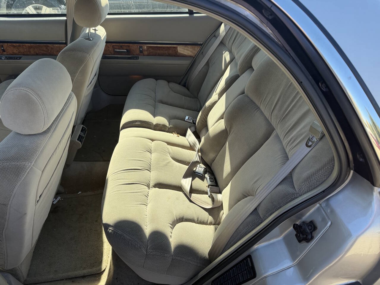 Used 1996 Buick Le Sabre Limited FWD image 21