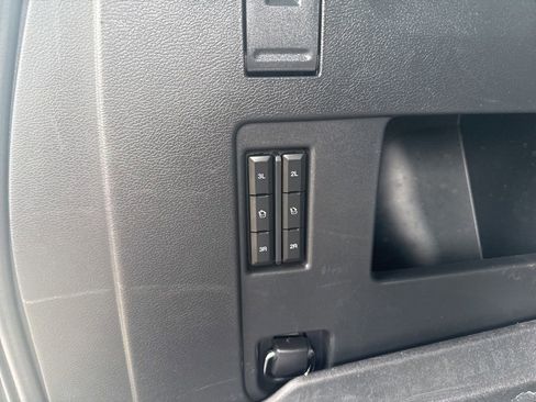 Used 2023 Ford Expedition Limited RWD image 32