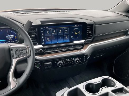 Certified 2026 Chevrolet Silverado 1500 RST w/ RST Select Package AWD/4WD image 6