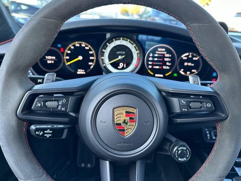 Used 2022 Porsche 911 GT3 image 21