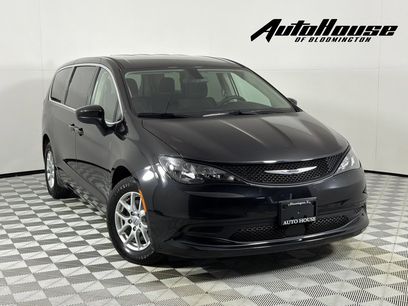 Used 2022 Chrysler Voyager LX