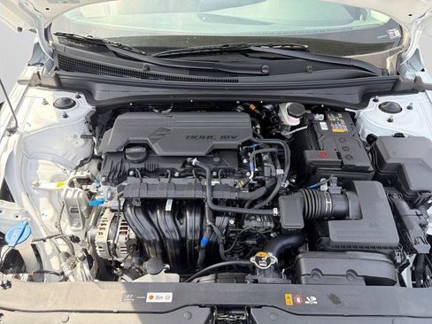 New 2026 Hyundai Elantra SE FWD image 36