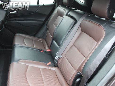 Used 2020 Chevrolet Equinox LT FWD image 22