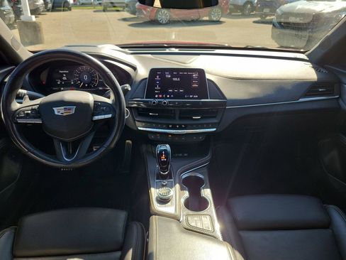 Used 2021 Cadillac CT4 V w/ Technology Package image 9