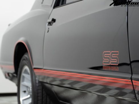 Used 1988 Chevrolet Monte Carlo SS image 12