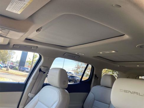 Used 2023 GMC Acadia Denali w/ Trailering Package image 14