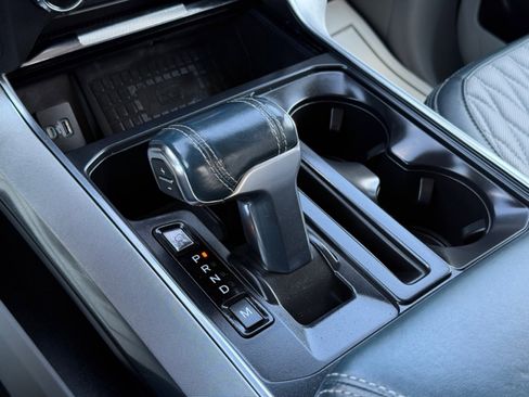 Used 2022 Ford F150 Limited image 32