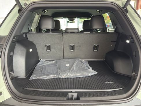 New 2026 Chevrolet Equinox ACTIV w/ LPO, Floor Liner Package image 7
