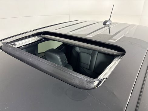 New 2025 GMC Canyon Elevation w/ Convenience Package image 21