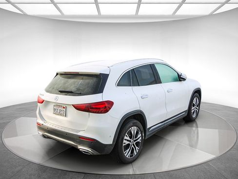 Used 2025 Mercedes-Benz GLA 250 image 3