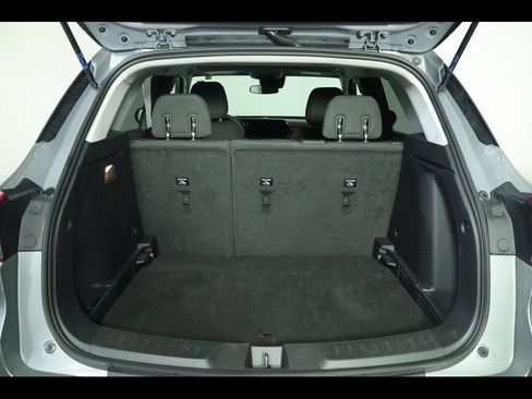 Used 2025 Chevrolet TrailBlazer LT image 9