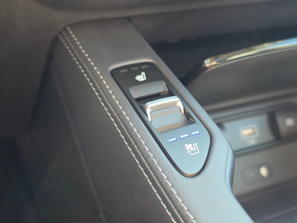 Used 2021 Kia Telluride SX w/ Towing Package AWD/4WD image 29
