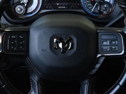 Used 2022 RAM 3500 Limited AWD/4WD image 31