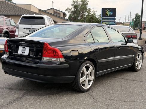 Used 2004 Volvo S60 R AWD/4WD image 25