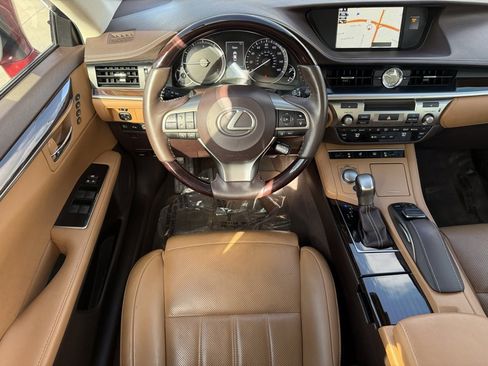 Used 2017 Lexus ES 350 image 11
