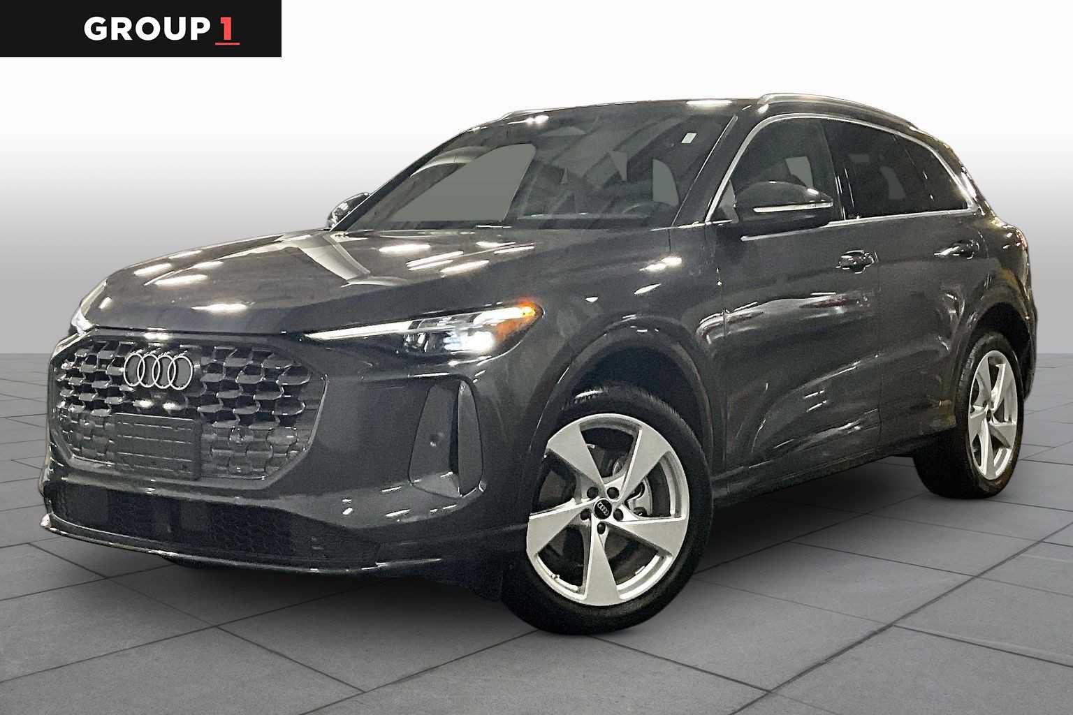 Used 2025 Audi Q5 Premium Plus AWD/4WD image 1