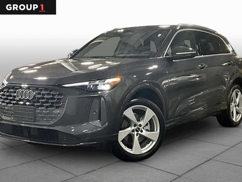 Used 2025 Audi Q5 Premium Plus AWD/4WD image 1
