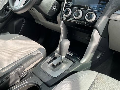 Used 2018 Subaru Forester 2.5i Premium image 19