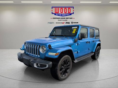 Used 2021 Jeep Wrangler Unlimited Sahara w/ Cold Weather Group image 7