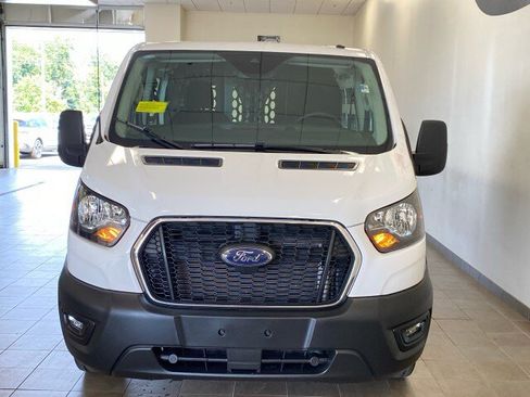 Used 2025 Ford Transit 250 Low Roof w/ Exterior Upgrade Package RWD image 3